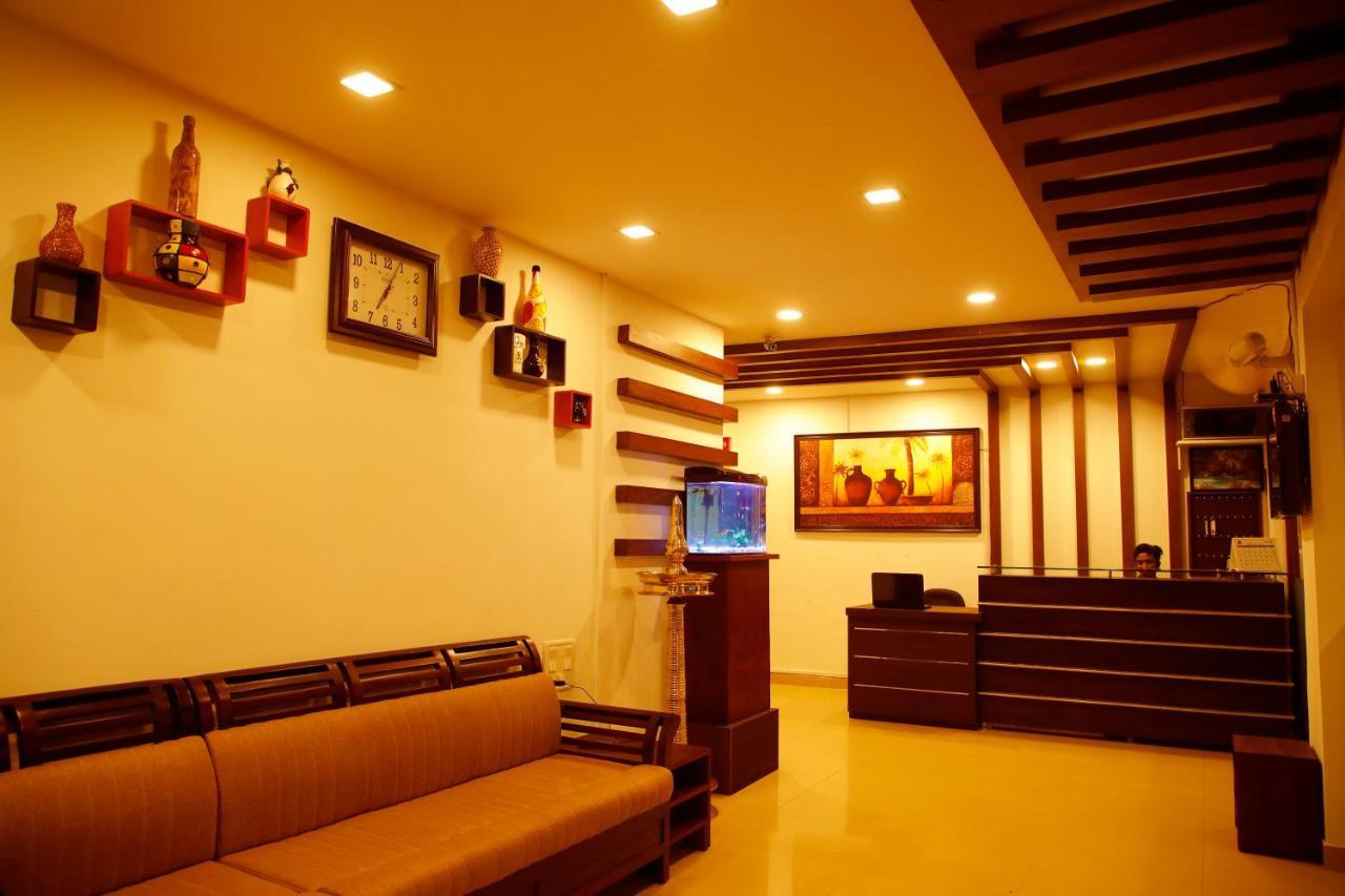 Kairali Tourist Home Guruvāyūr Exterior foto