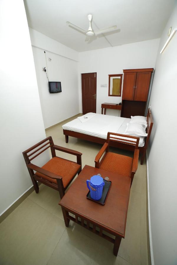 Kairali Tourist Home Guruvāyūr Exterior foto