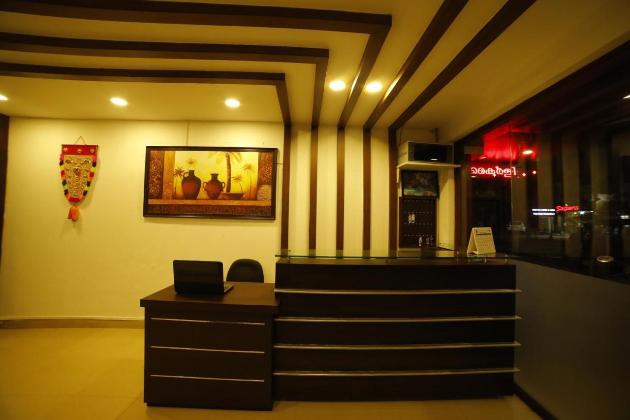 Kairali Tourist Home Guruvāyūr Exterior foto